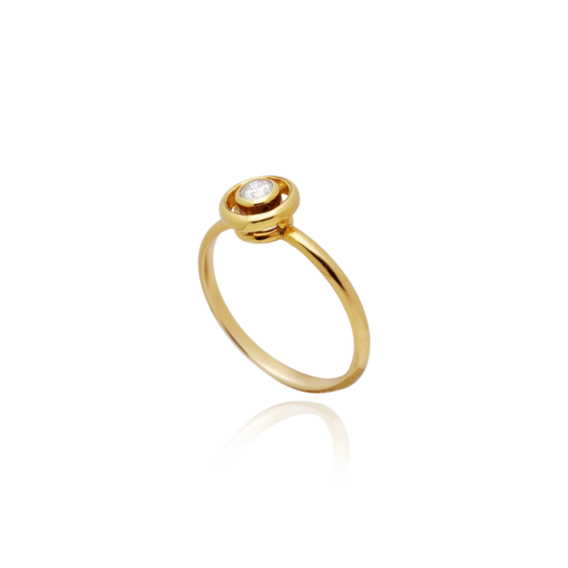 Gold Ring with Diamond London
